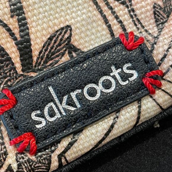 ~ Sakroots Wristlet** Boho The Sak Phone Zipper Pocket Key Strap Wallet Bag - Picture 3 of 12